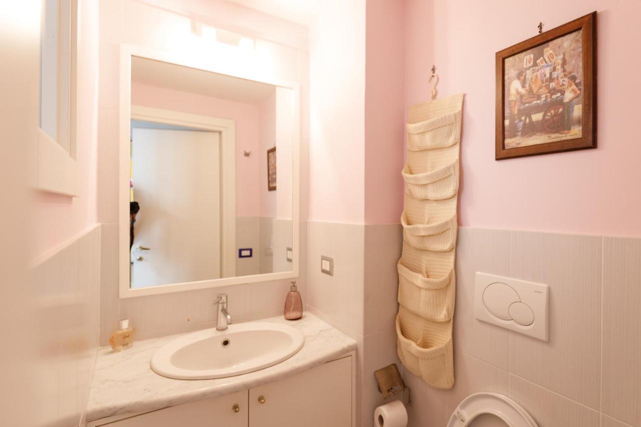 Duomo 77 - In The Heart Of The Historical Center By Elite Villas Naples Exterior photo