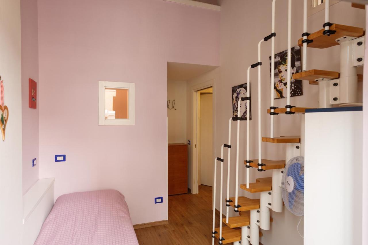 Duomo 77 - In The Heart Of The Historical Center By Elite Villas Naples Exterior photo