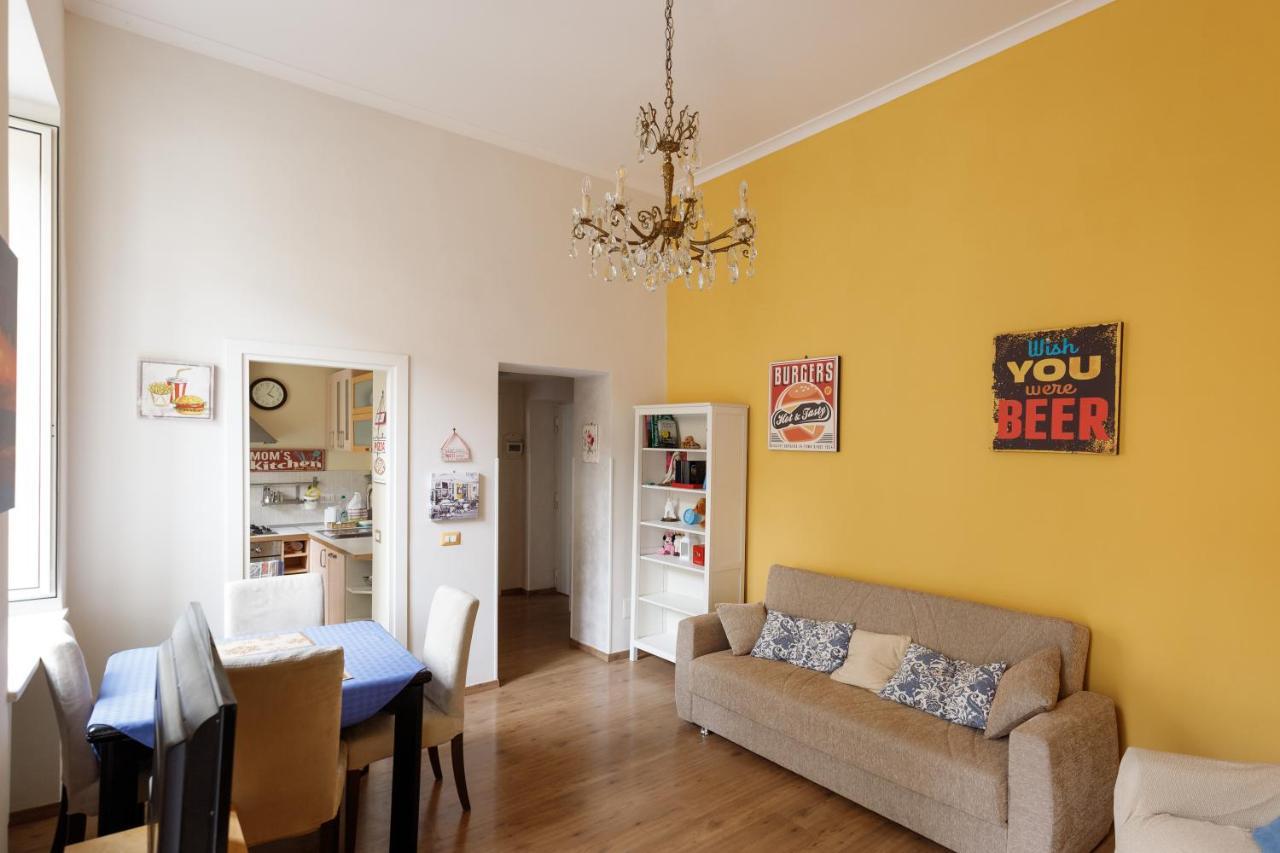 Duomo 77 - In The Heart Of The Historical Center By Elite Villas Naples Exterior photo